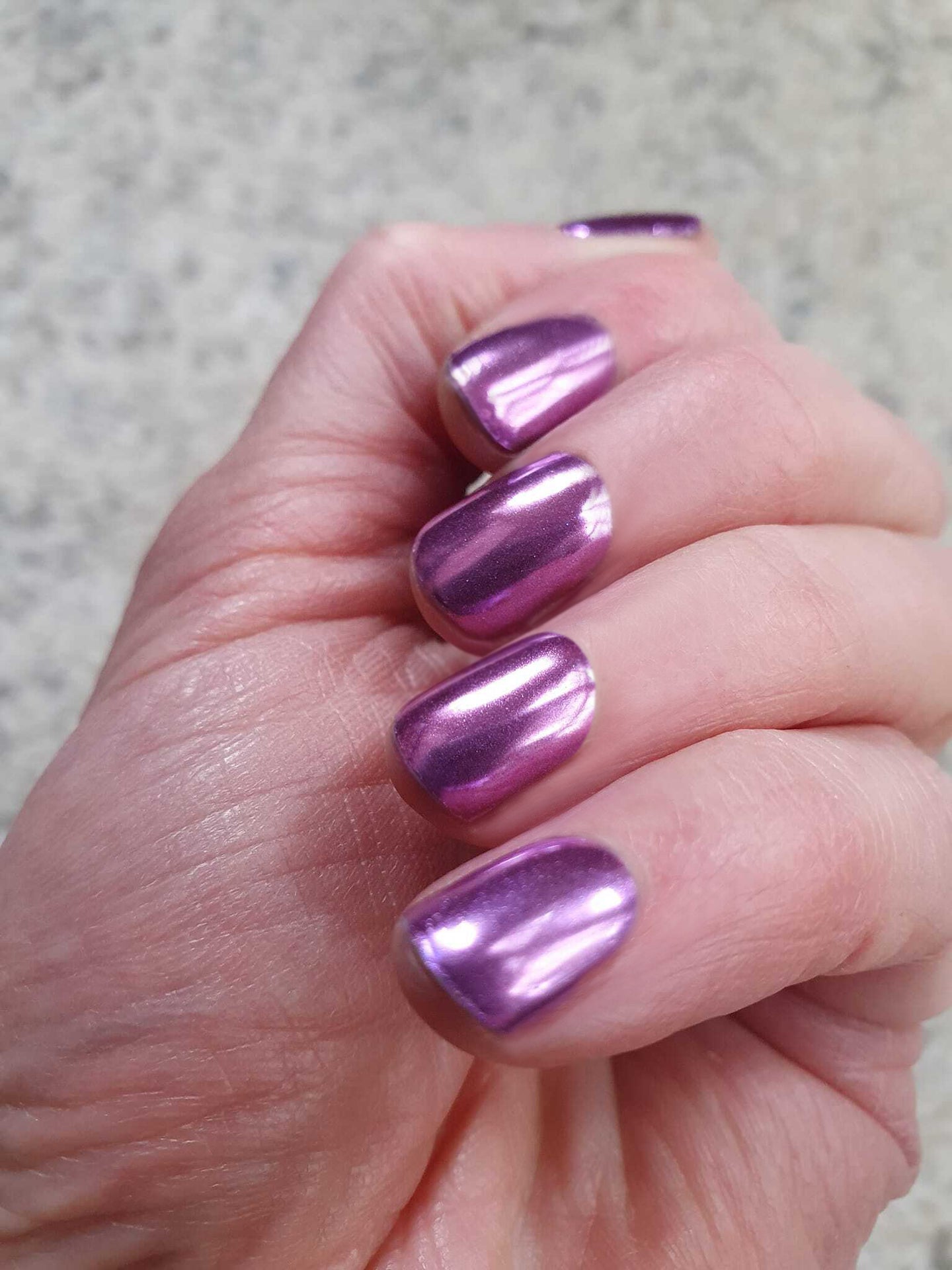 Confetti – Metallisches Nagelpuder