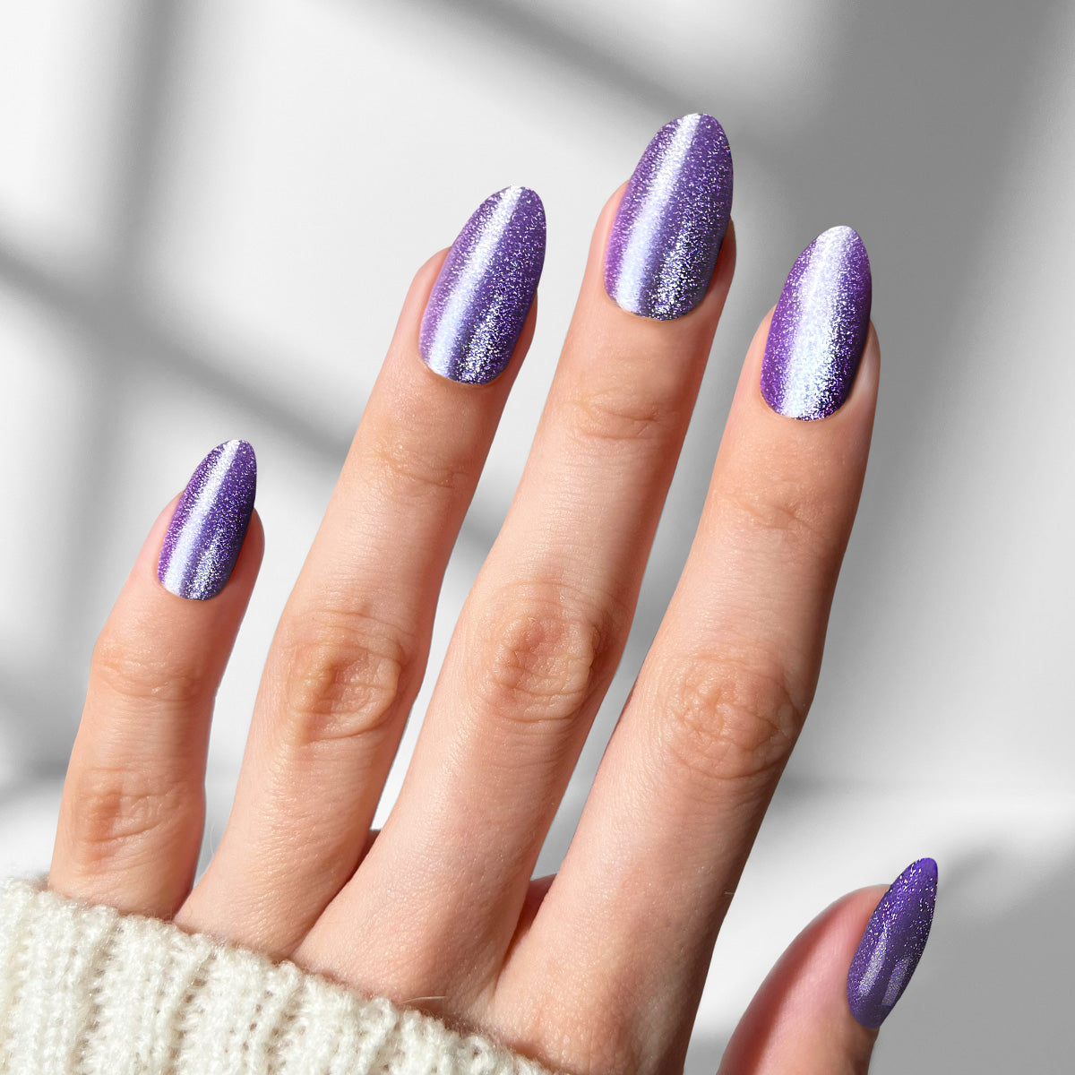 Grape Cats Eye - Almond Sustainable Nails
