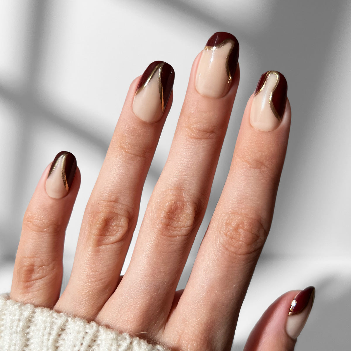Velour Nights - Oval Sustainable Nails